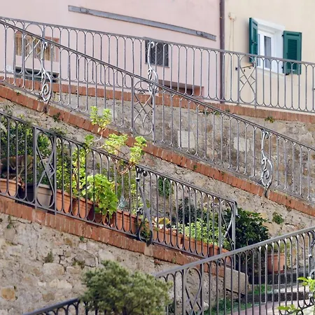 145 - Casa Del Capitano Centro Imperia,300metri Dal Mare Appartement