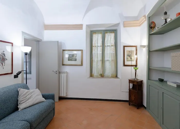 145 - Casa Del Capitano Centro Imperia,300metri Dal Mare * Imperia