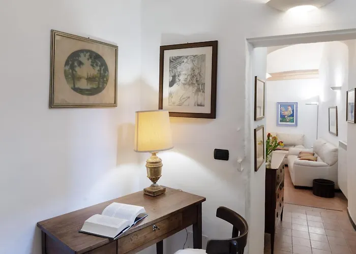 145 - Casa Del Capitano Centro Imperia,300metri Dal Mare *